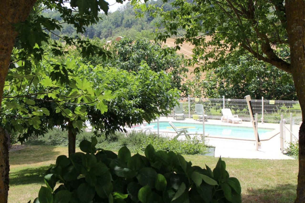 La Maison Du Soleil Saint-Gauderic Luaran gambar
